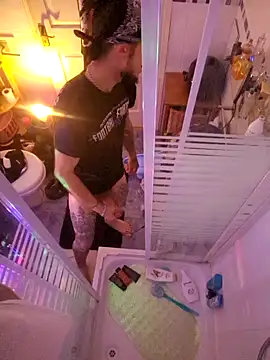 MODEST11 MMiILOO AMARO online show from 10-12-25, 02:54