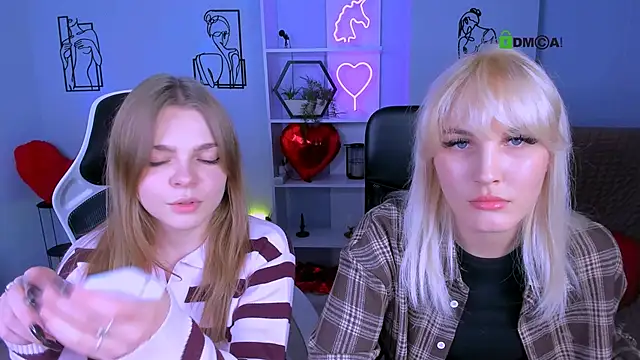 veronica bubble online show from 10-14-25, 07:36