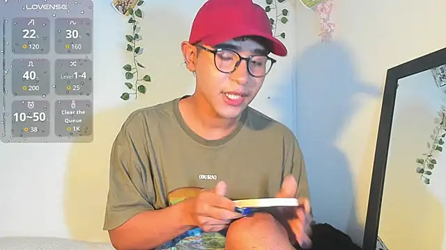 cute sammy 1 online show from 09-18-25, 11:01