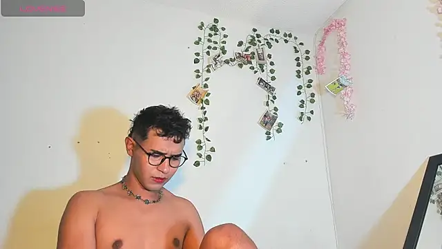 cute sammy 1 online show from 09-25-25, 11:47