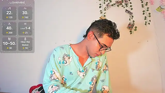 cute sammy 1 online show from 10-04-25, 10:57