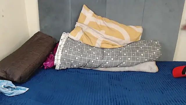 Tyllorsavage online show from 10-11-25, 05:00