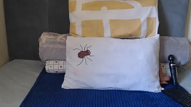 Tyllorsavage online show from 10-23-25, 08:13