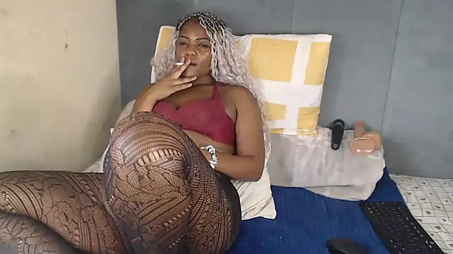 Tyllorsavage online show from 11-04-25, 10:47