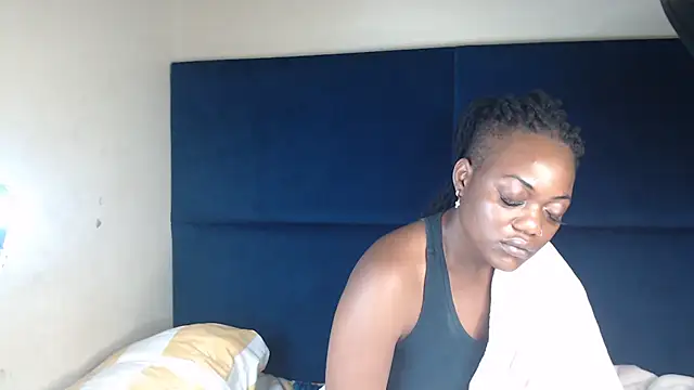 Tyllorsavage online show from 11-16-25, 09:31