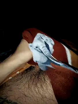 Exotic19cm online show from 12-18-25, 07:25