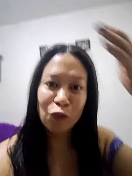 YinnaM  online show from 09-20-25, 11:22
