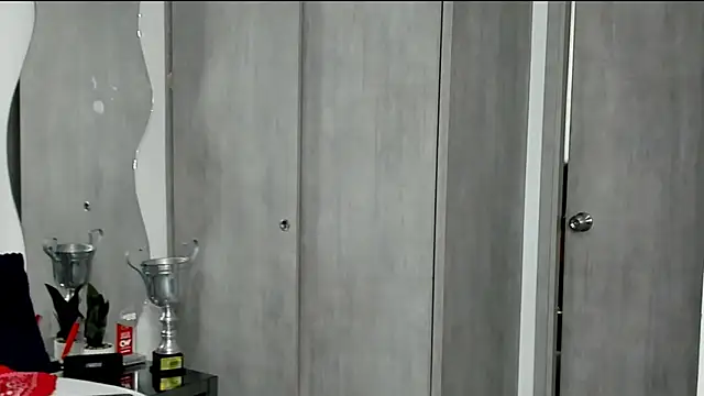 JakeViper online show from 11-18-25, 02:28