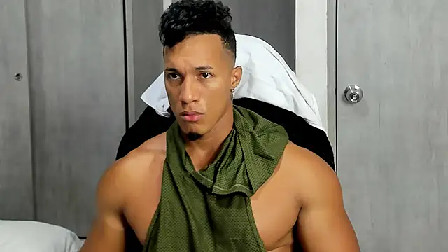 JakeViper online show from 11-26-25, 01:34