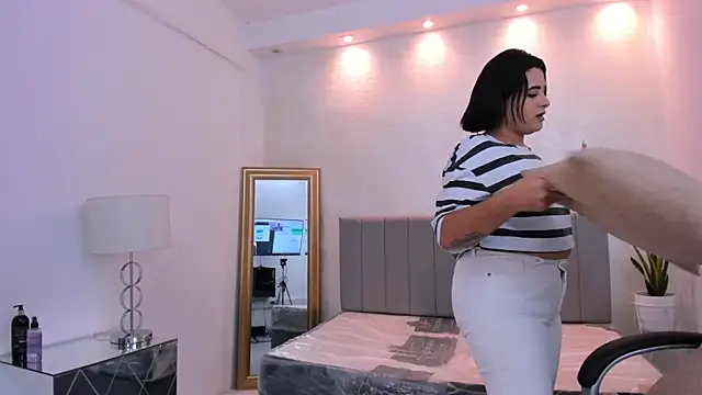 kendall roous online show from 09-17-25, 07:26