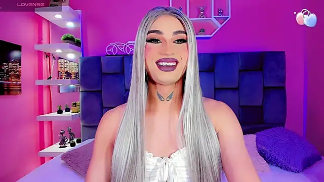 Miacuteee online show from 01-13-26, 08:58