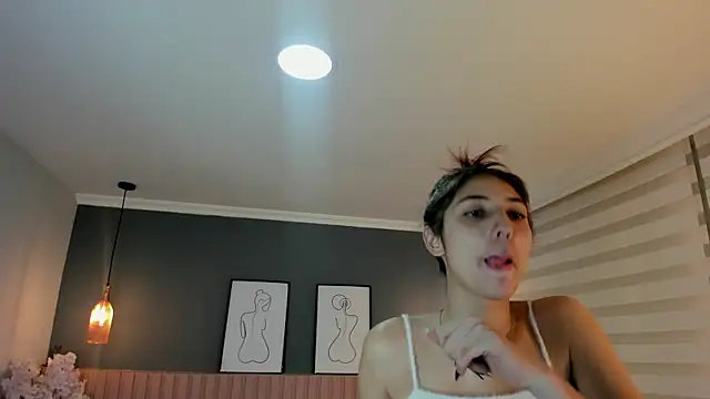 Maraia Ford online show from 11-16-25, 07:08