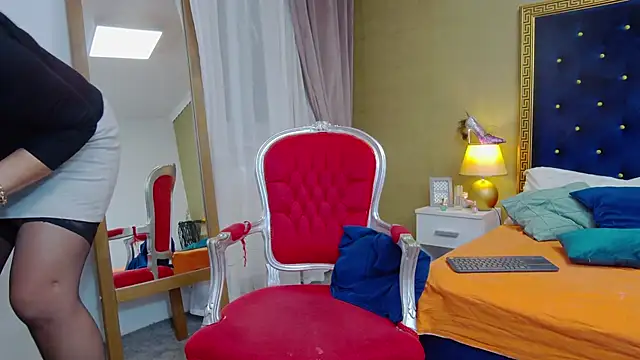 Allura Jenson online show from 10-07-25, 06:05