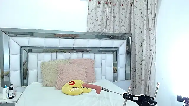 RebeccaGolden online show from 11-22-25, 03:38