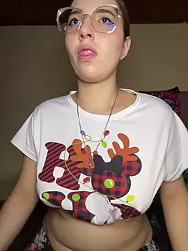 CoraVibes online show from 12-14-25, 11:48