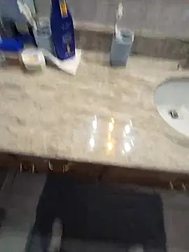 Snapshot of Ricotta1 chatting on 02-17-26, 04:53 Ricotta1 online show from 02-17-26, 04:53