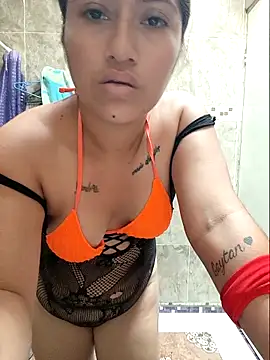 Snapshot of PChase5Bennt chatting on 11-26-25, 03:24 PChase5Bennt online show from 11-26-25, 03:24