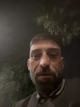 Snapshot of GmGit chatting on 10-22-25, 07:46 GmGit online show from 10-22-25, 07:46