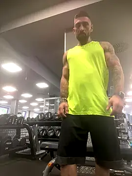 Snapshot of GmGit chatting on 11-10-25, 01:43 GmGit online show from 11-10-25, 01:43