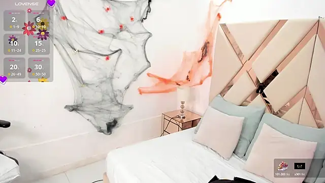 cloemorwen online show from 10-17-25, 10:34