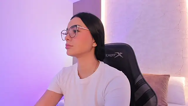 emily tolson online show from 03-05-26, 07:21