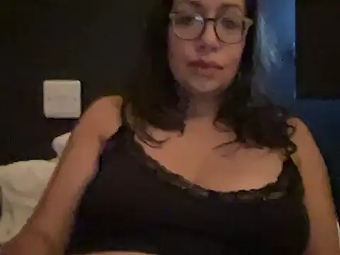 Snapshot of RosaFreya chatting on 02-07-26, 09:46 RosaFreya online show from 02-07-26, 09:46