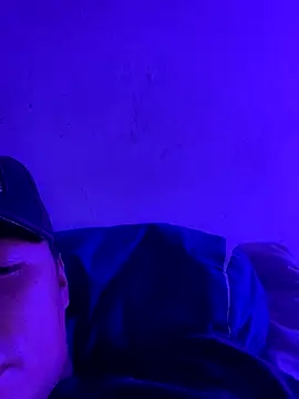 Snapshot of Jrivera22 chatting on 10-29-25, 06:37 Jrivera22 online show from 10-29-25, 06:37