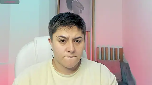 Snapshot of IanGilbert chatting on 02-10-26, 08:57 IanGilbert online show from 02-10-26, 08:57