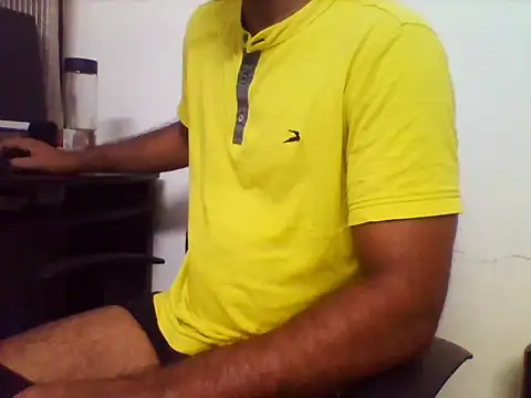 Snapshot of Honeyxoxx chatting on 09-26-25, 04:55 Honeyxoxx online show from 09-26-25, 04:55