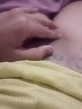 Snapshot of mikita1994__ chatting on 11-01-25, 05:53 mikita1994 online show from 11-01-25, 05:53