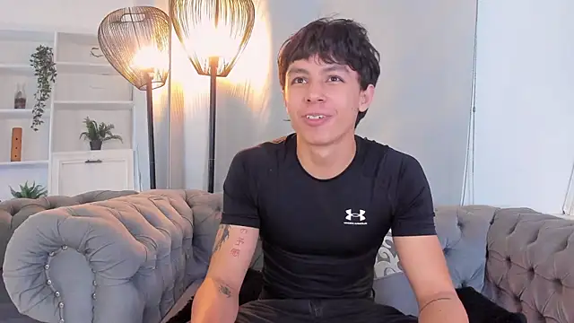 Snapshot of Tyler_durten chatting on 10-16-25, 03:07 Tyler durten online show from 10-16-25, 03:07