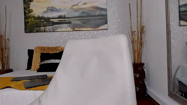 Snapshot of Tyler_durten chatting on 11-04-25, 03:16 Tyler durten online show from 11-04-25, 03:16