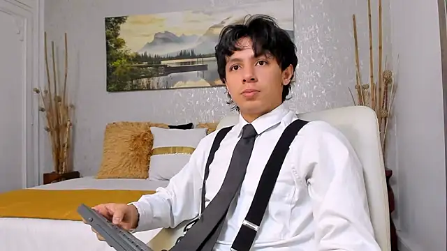 Snapshot of Tyler_durten chatting on 11-12-25, 03:07 Tyler durten online show from 11-12-25, 03:07