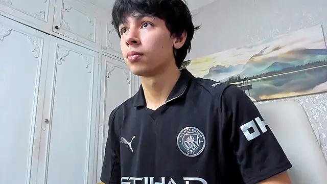 Tyler durten online show from 12-02-25, 03:23