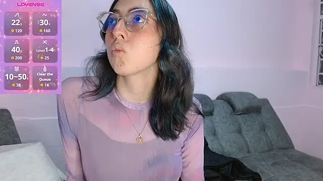 Snapshot of AnnieSparkle chatting on 10-31-25, 02:12 AnnieSparkle online show from 10-31-25, 02:12