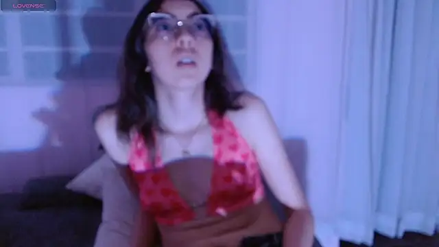 AnnieSparkle online show from 11-30-25, 03:43