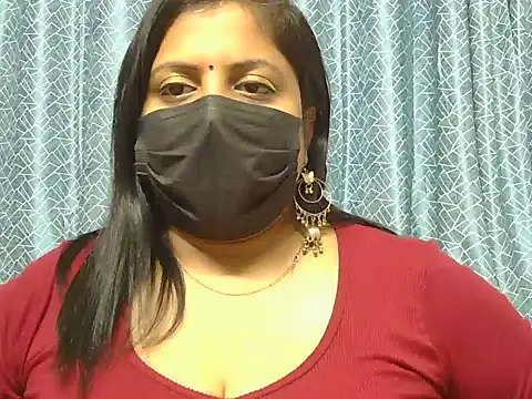 Its-ishikaa online show from 10-17-25, 05:10