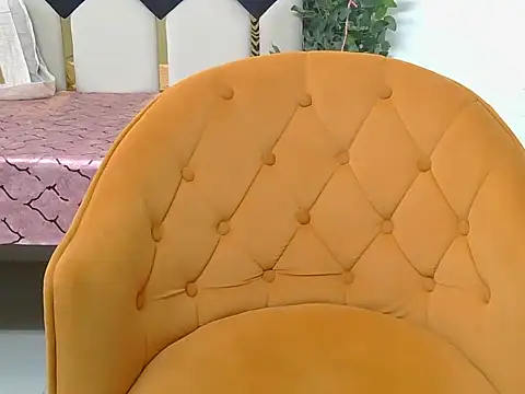 Its-ishikaa online show from 11-20-25, 03:07