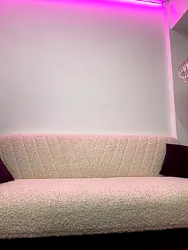 Snapshot of Angel__Vibe chatting on 12-13-25, 08:14 Angel Vibe online show from 12-13-25, 08:14