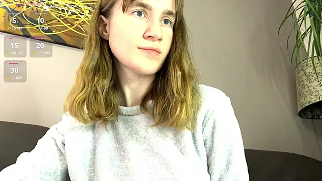 Snapshot of velina__ chatting on 10-22-25, 08:08 velina online show from 10-22-25, 08:08