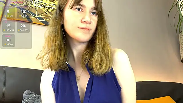 Snapshot of velina__ chatting on 10-25-25, 06:13 velina online show from 10-25-25, 06:13