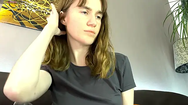 Snapshot of velina__ chatting on 11-08-25, 06:51 velina online show from 11-08-25, 06:51