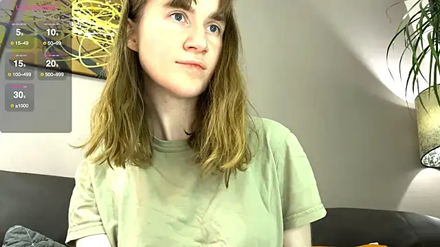 Snapshot of velina__ chatting on 11-09-25, 05:00 velina online show from 11-09-25, 05:00