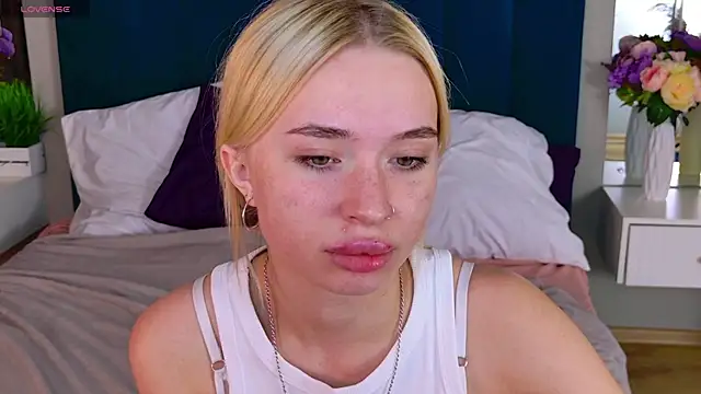 RachelColon online show from 09-11-25, 12:49