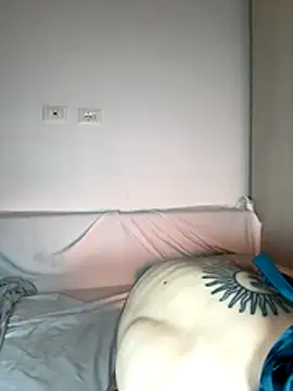 flowermadness online show from 11-29-25, 01:36