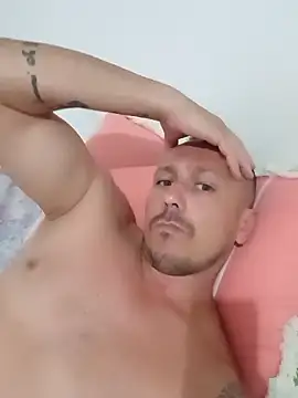 Hooters1920 online show from 01-16-26, 01:42