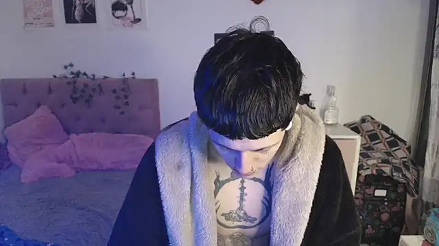 2cyboy  online show from 09-17-25, 07:59