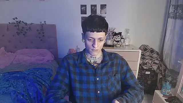 2cyboy  online show from 09-19-25, 08:53