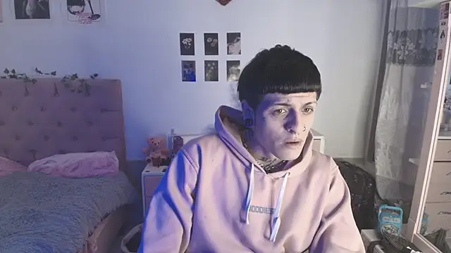 2cyboy  online show from 10-14-25, 07:25