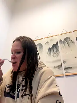 Snapshot of sinfful-secrets@xh chatting on 11-13-25, 06:18 sinfful-secretsxh online show from 11-13-25, 06:18